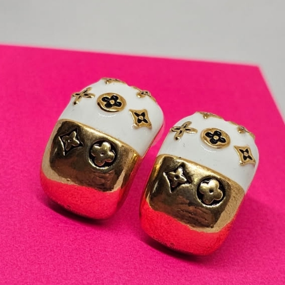 Jewelry - POPULAR PRINT GOLD TONE ENAMEL SEMI HOOP EARRINGS